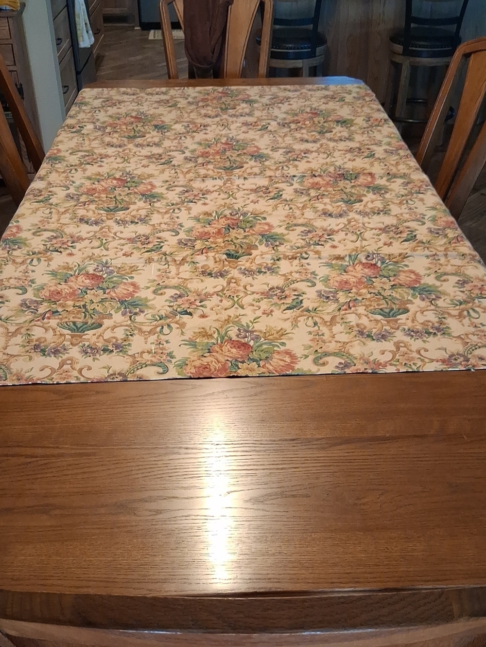 Vintage French-style floral tapestry and brocade home decor Table Cloth 48 X 76
